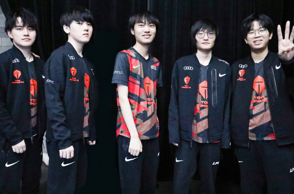 赛季阵容的 赛季阵容的