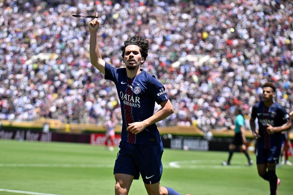 担任替补的 担任替补的